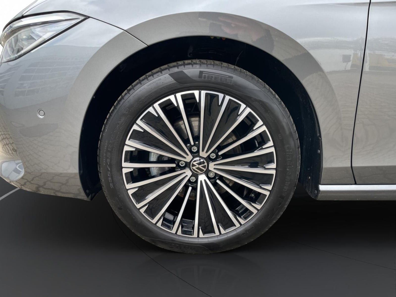 Volkswagen Passat – Bild 7