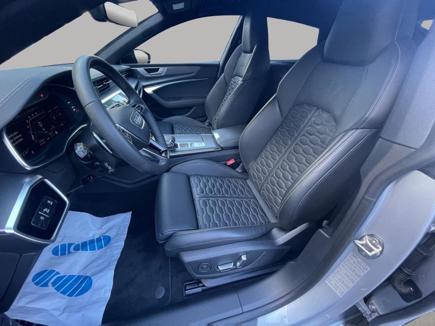 Bild über Audi RS 7 Sportback TFSI quattro tiptronic - für weitere Informationen kontaktieren Sie den Audi Partner