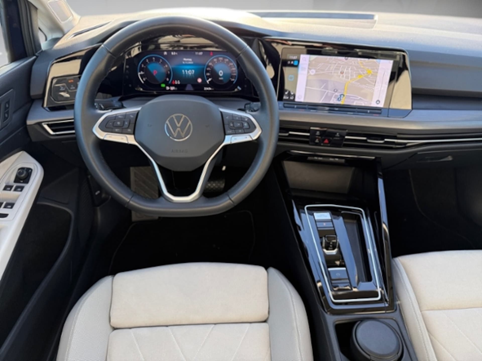 Volkswagen Golf Style