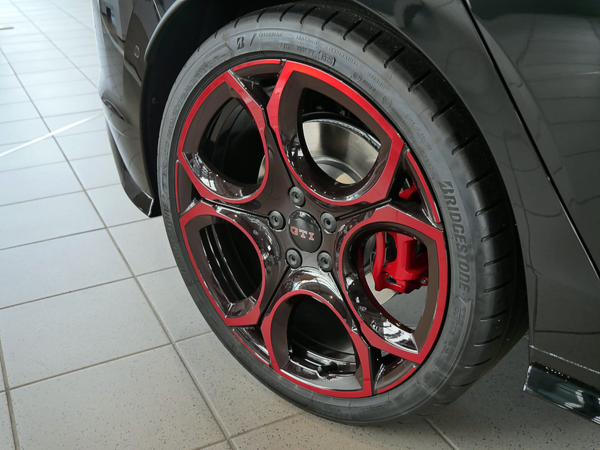 Volkswagen Golf GTI