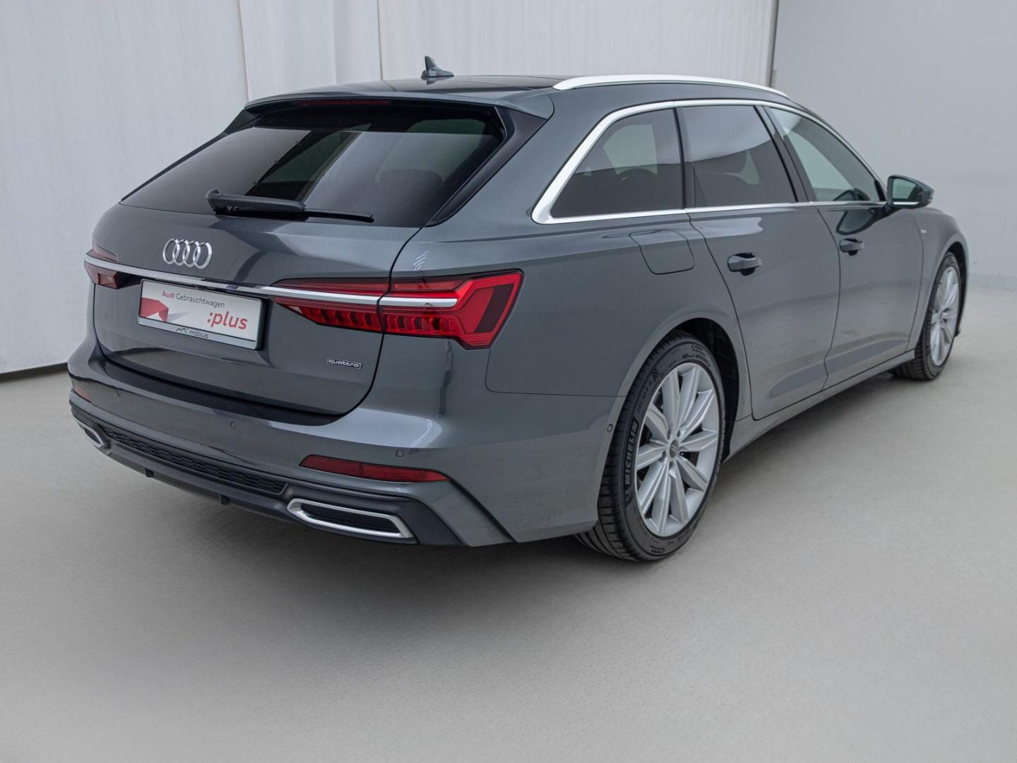 Bild über Audi A6 Avant design 45 TFSI quattro S tronic - für weitere Informationen kontaktieren Sie den Audi Partner