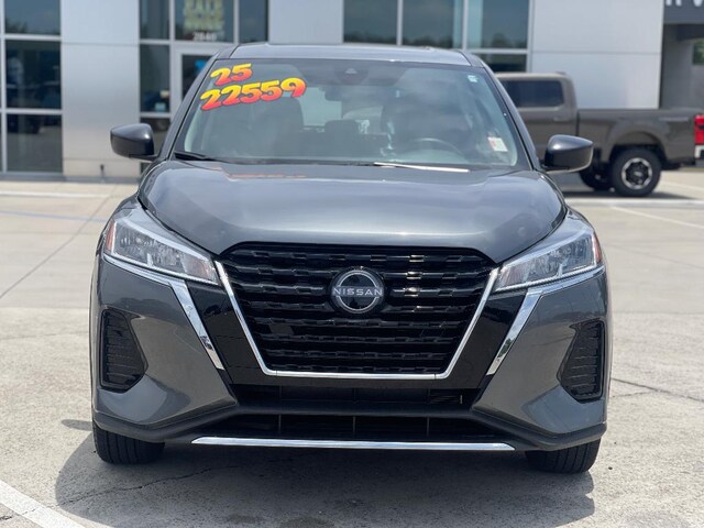 2025 Nissan Kicks Play