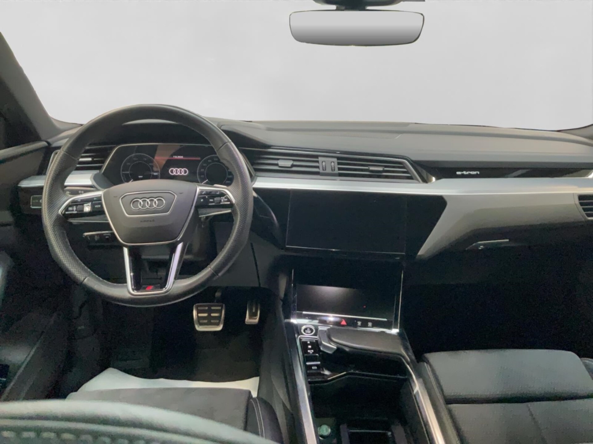 Audi Q8 Sportback e-tron Advanced