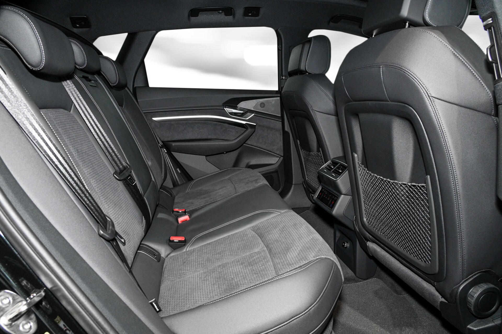 Audi e-tron advanced