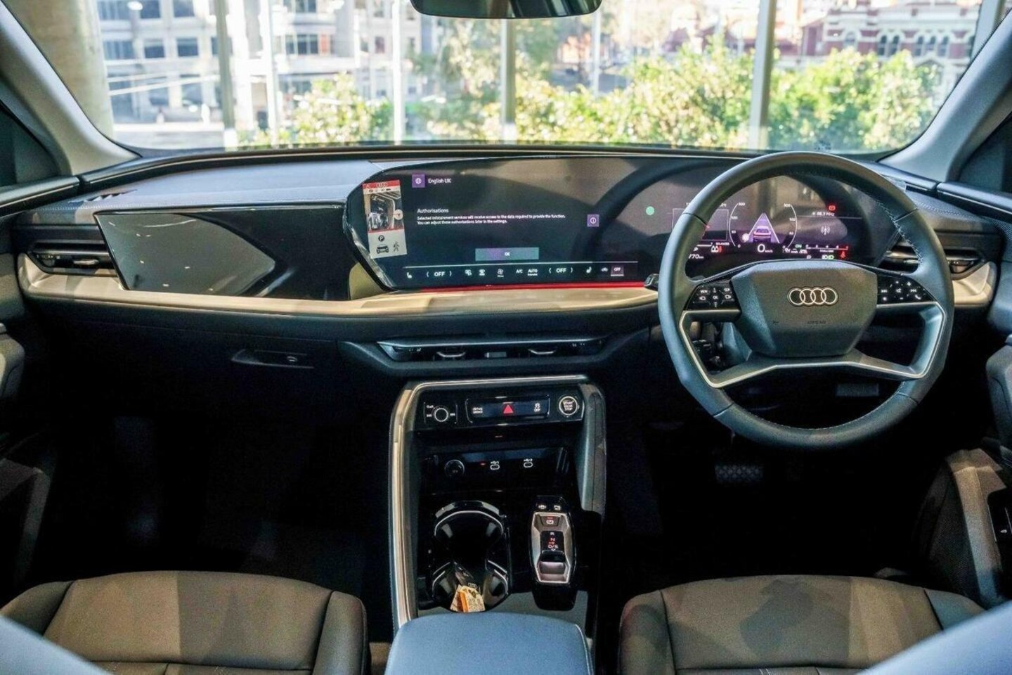 Image about Audi Q5 SUV TFSI 150 kW