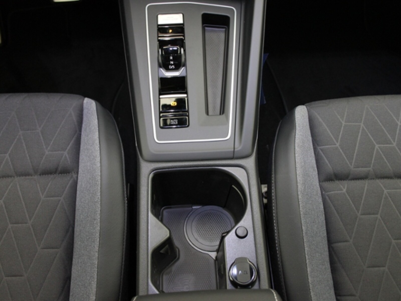 Volkswagen Golf – Bild 24