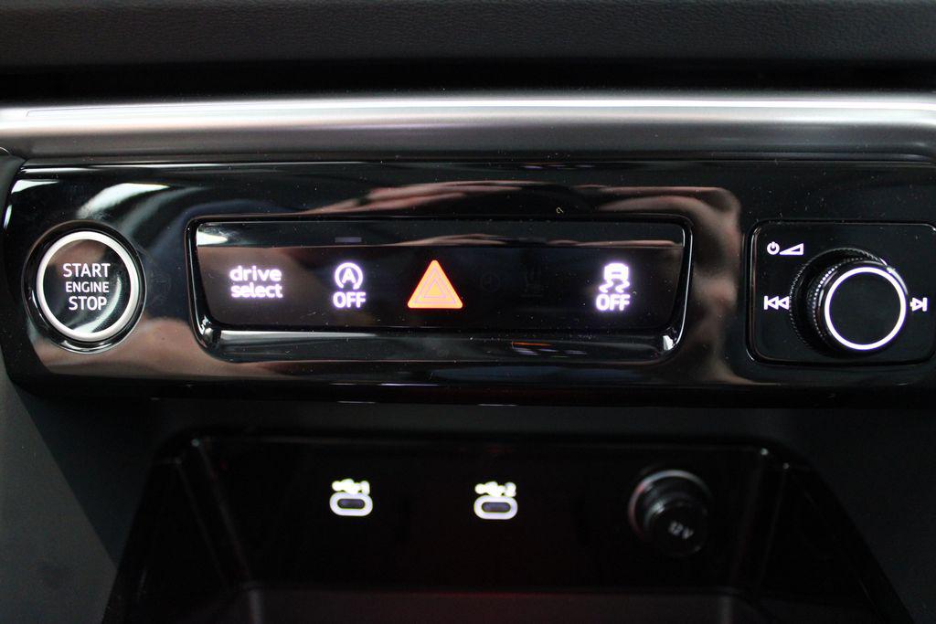 2025 Audi Q5 Premium Plus - Photo 19