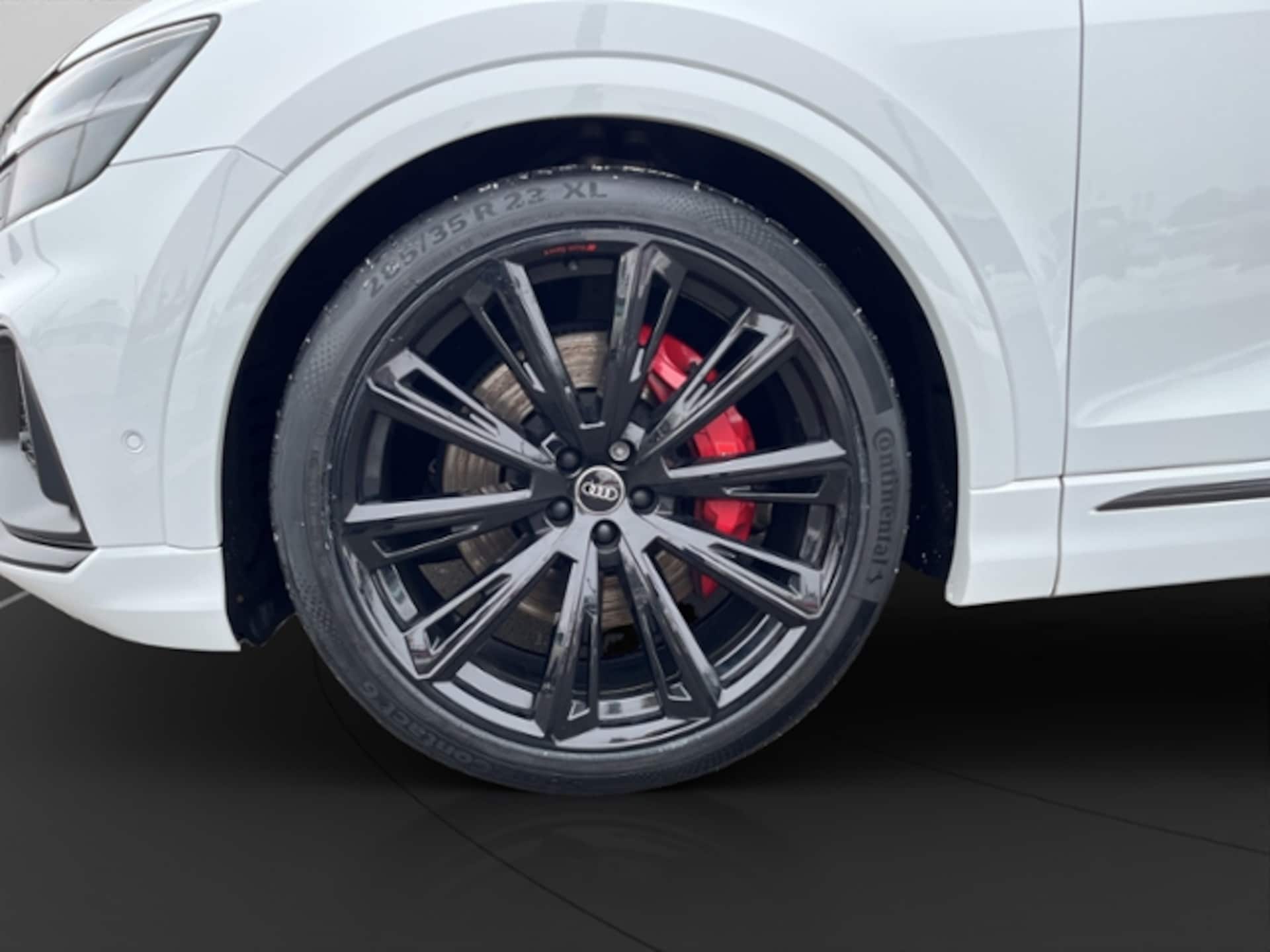 Audi SQ8 SUV