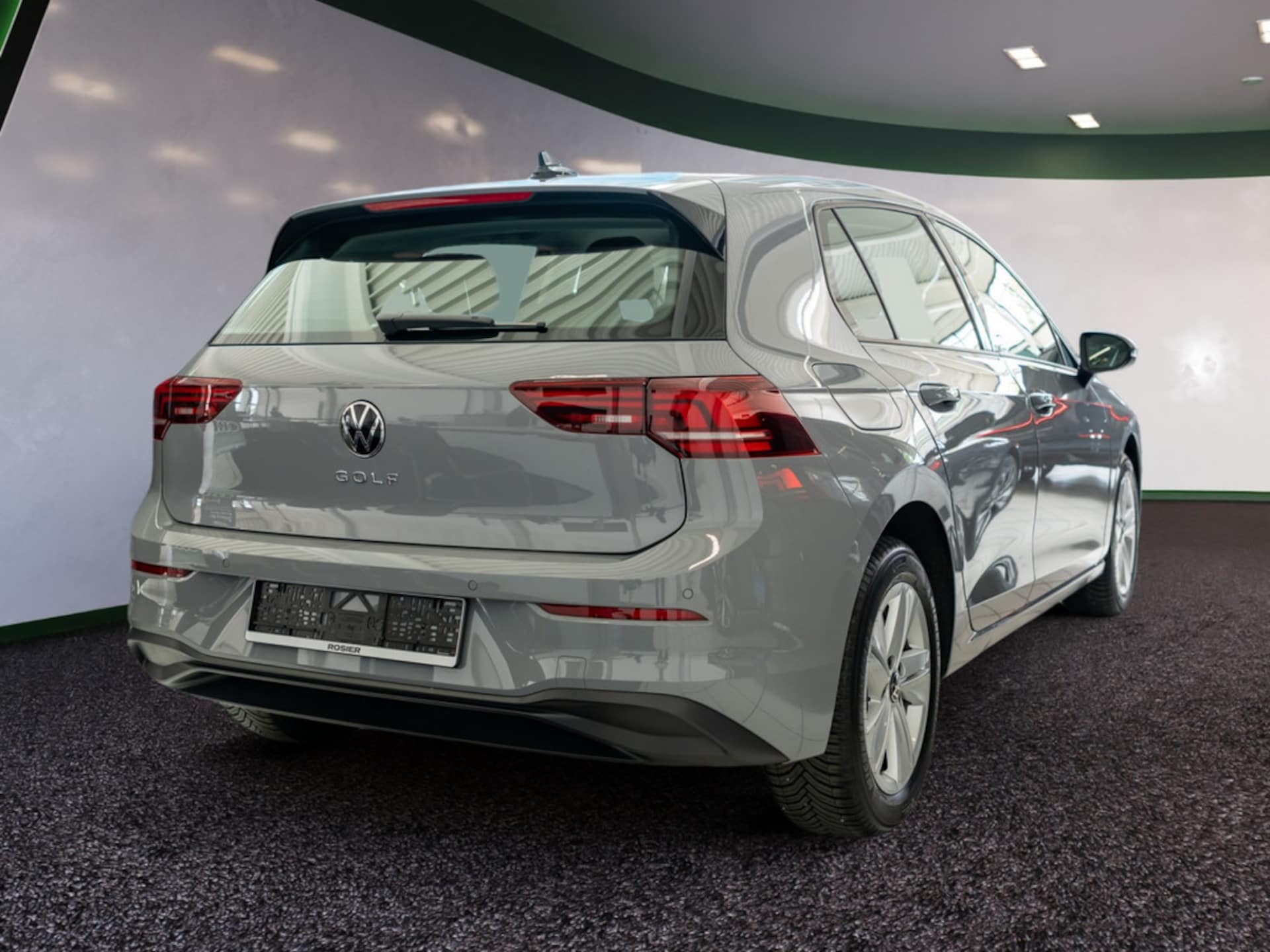 Volkswagen Golf Life
