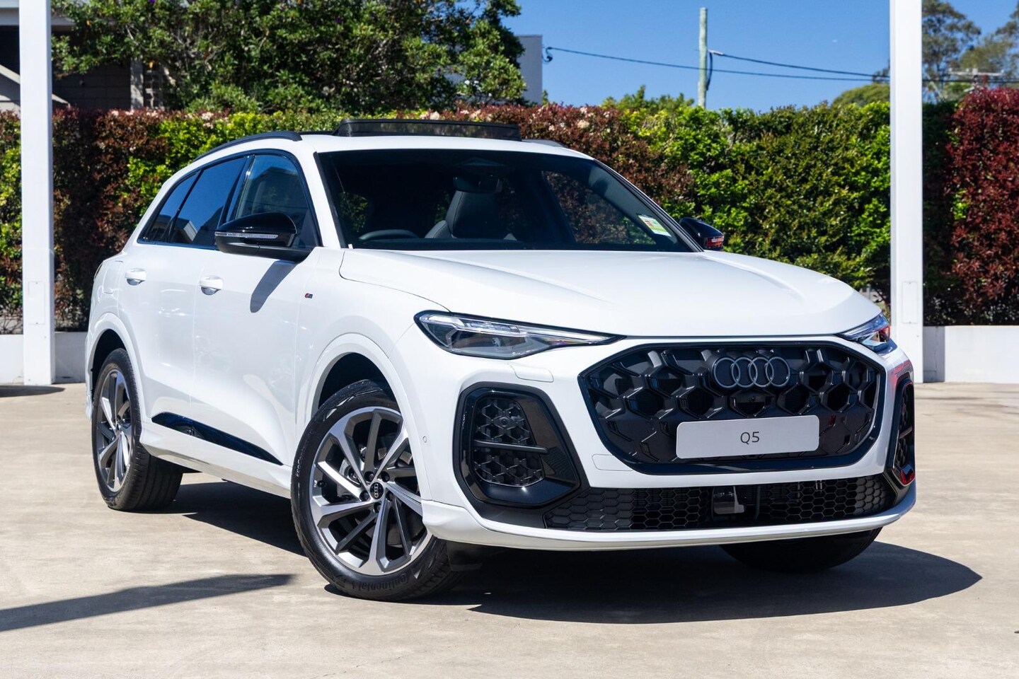 Image about Audi Q5 SUV TDI quattro 150 kW sport