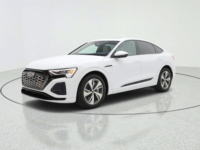 2024 Audi Q8 Sportback e-tron