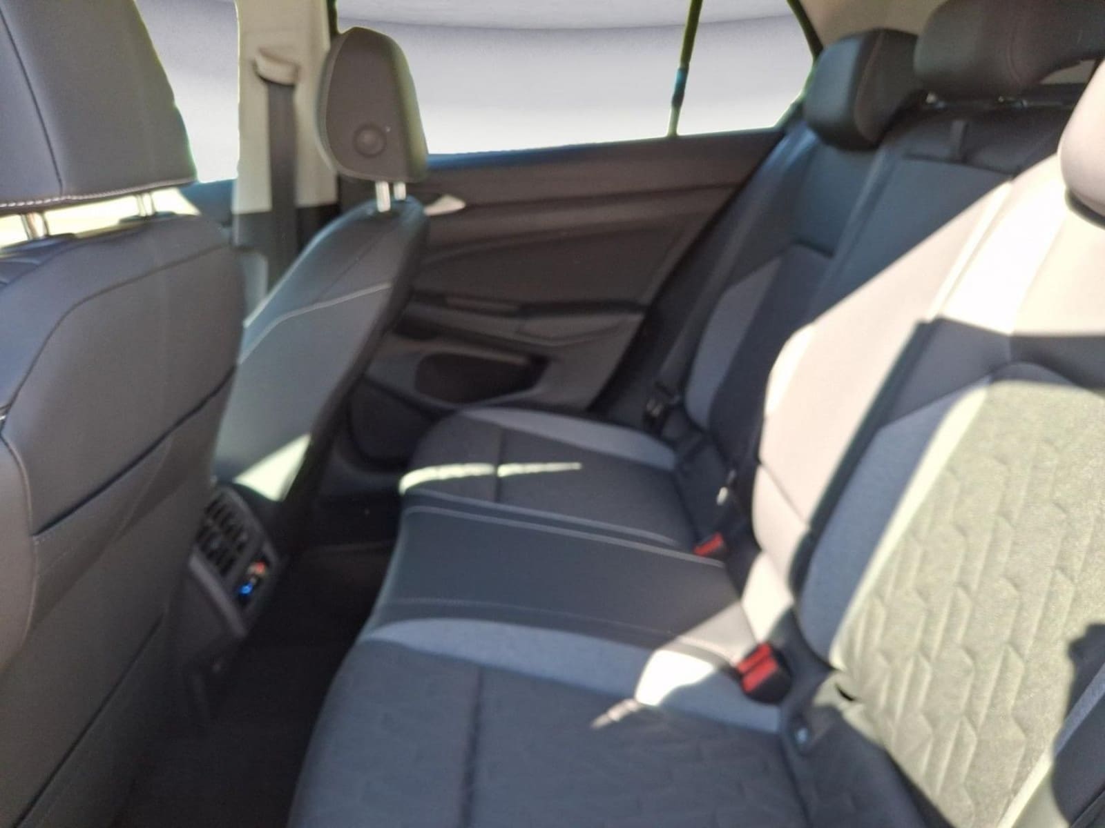 Volkswagen Golf – Bild 14