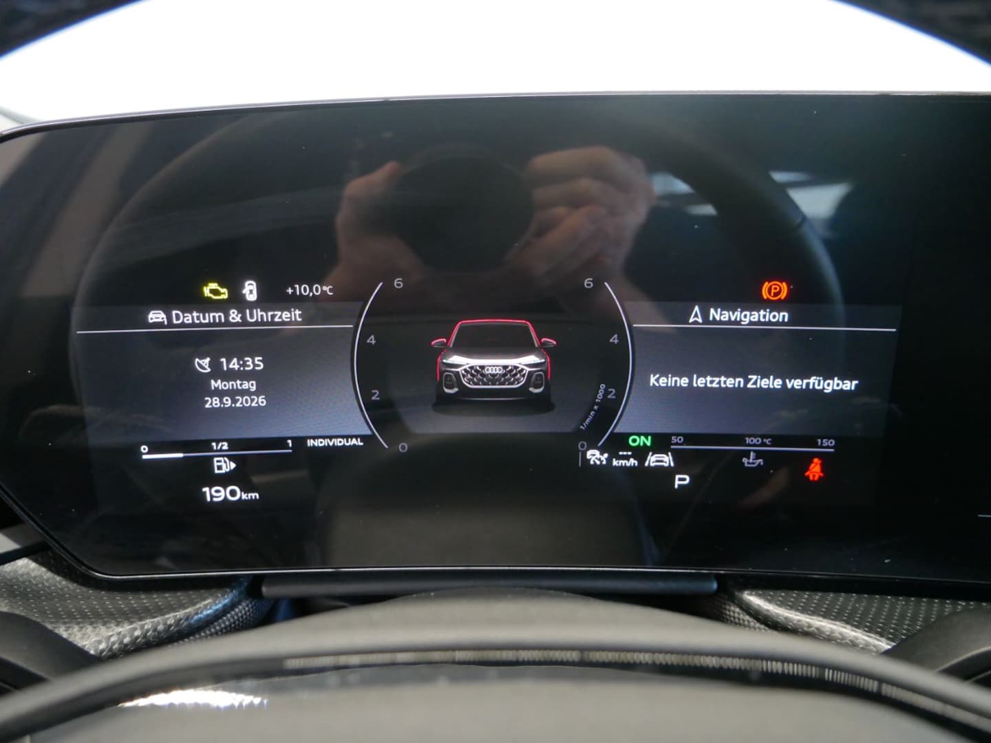 Bild über Audi Q5 Sportback TDI quattro 150 kW S tronic - für weitere Informationen kontaktieren Sie den Audi Partner