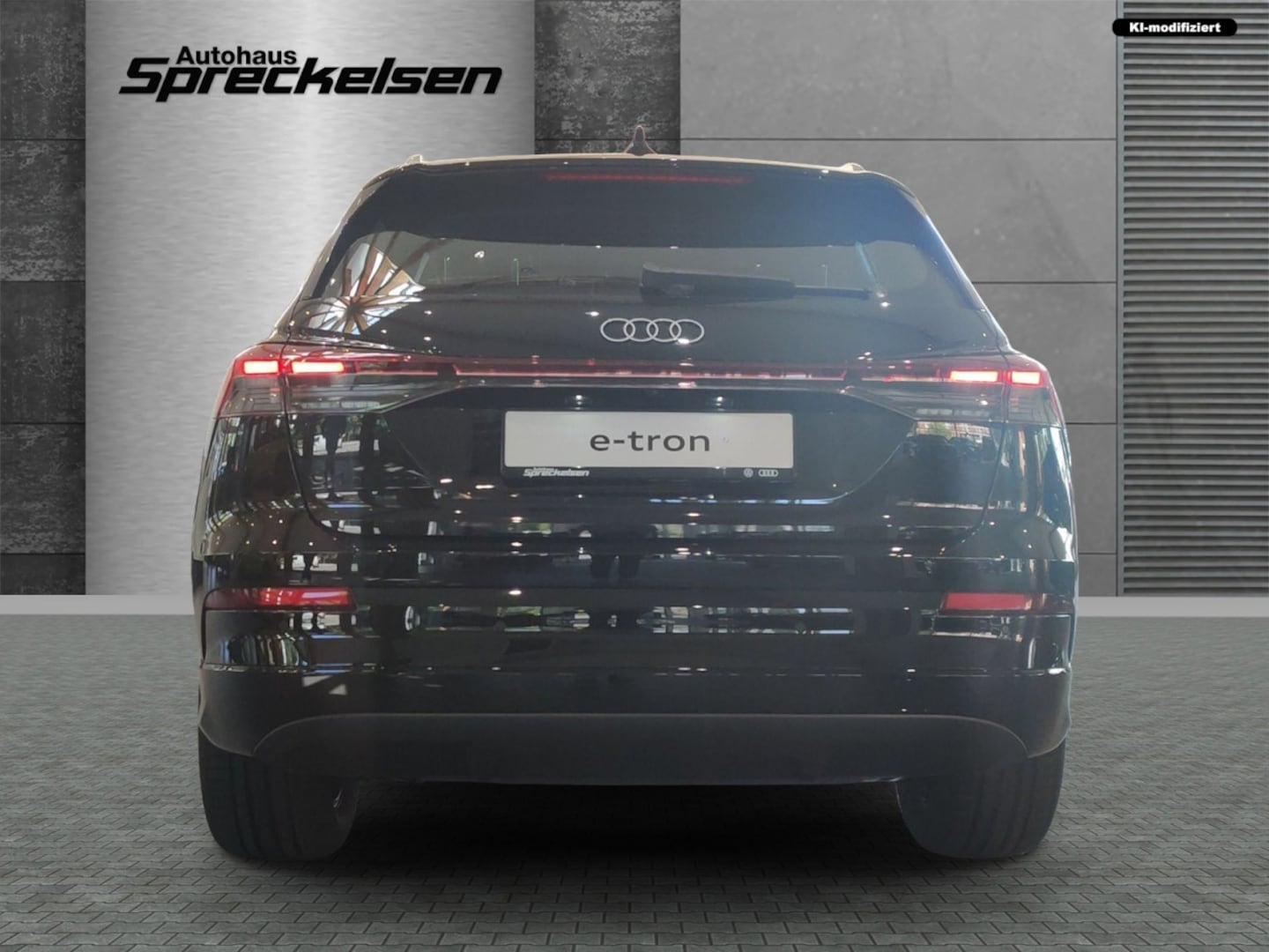 Bild über Audi Q4 SUV e-tron e-tron performance 210 kW - für weitere Informationen kontaktieren Sie den Audi Partner