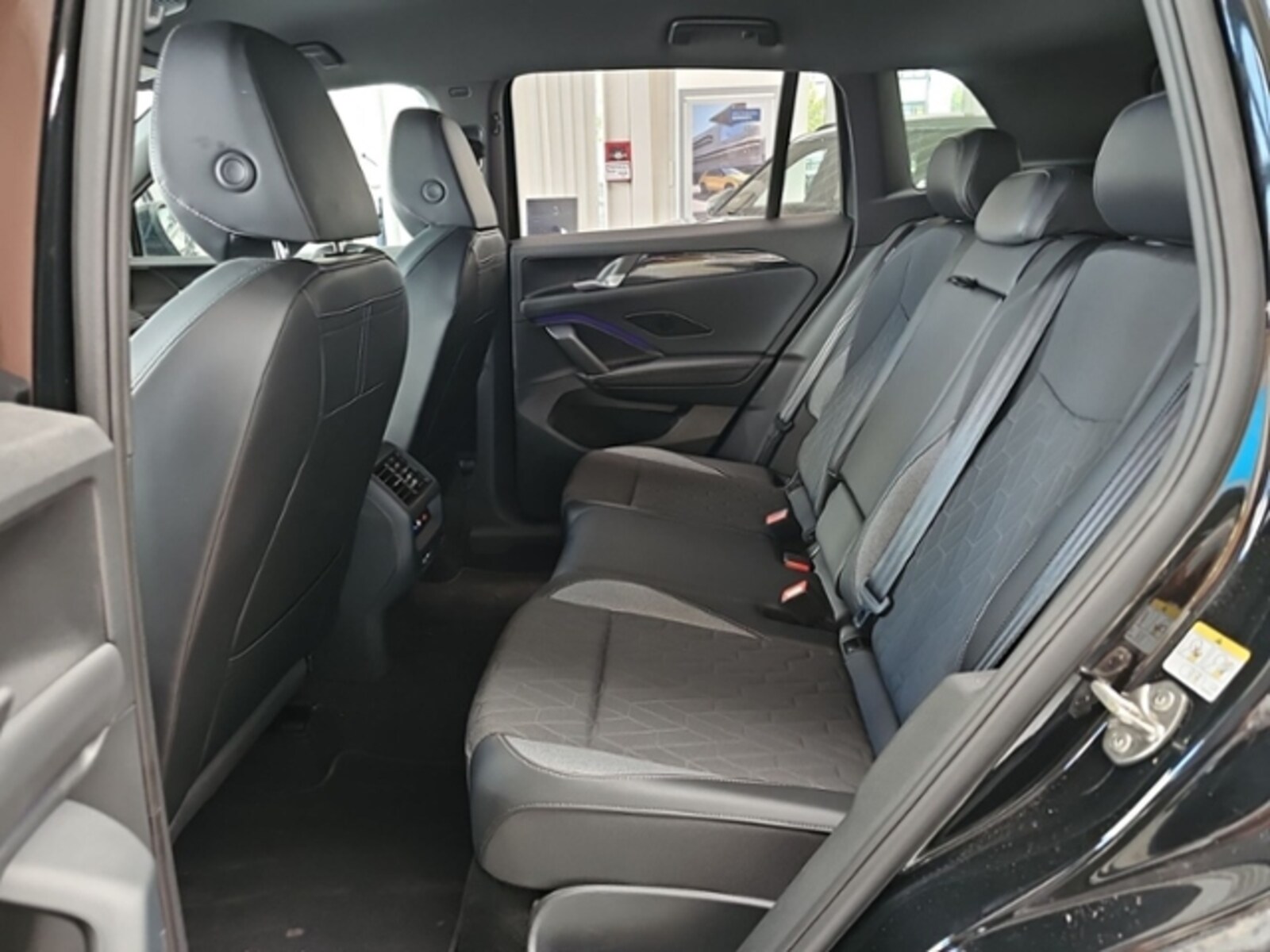 Volkswagen Tiguan – Bild 9