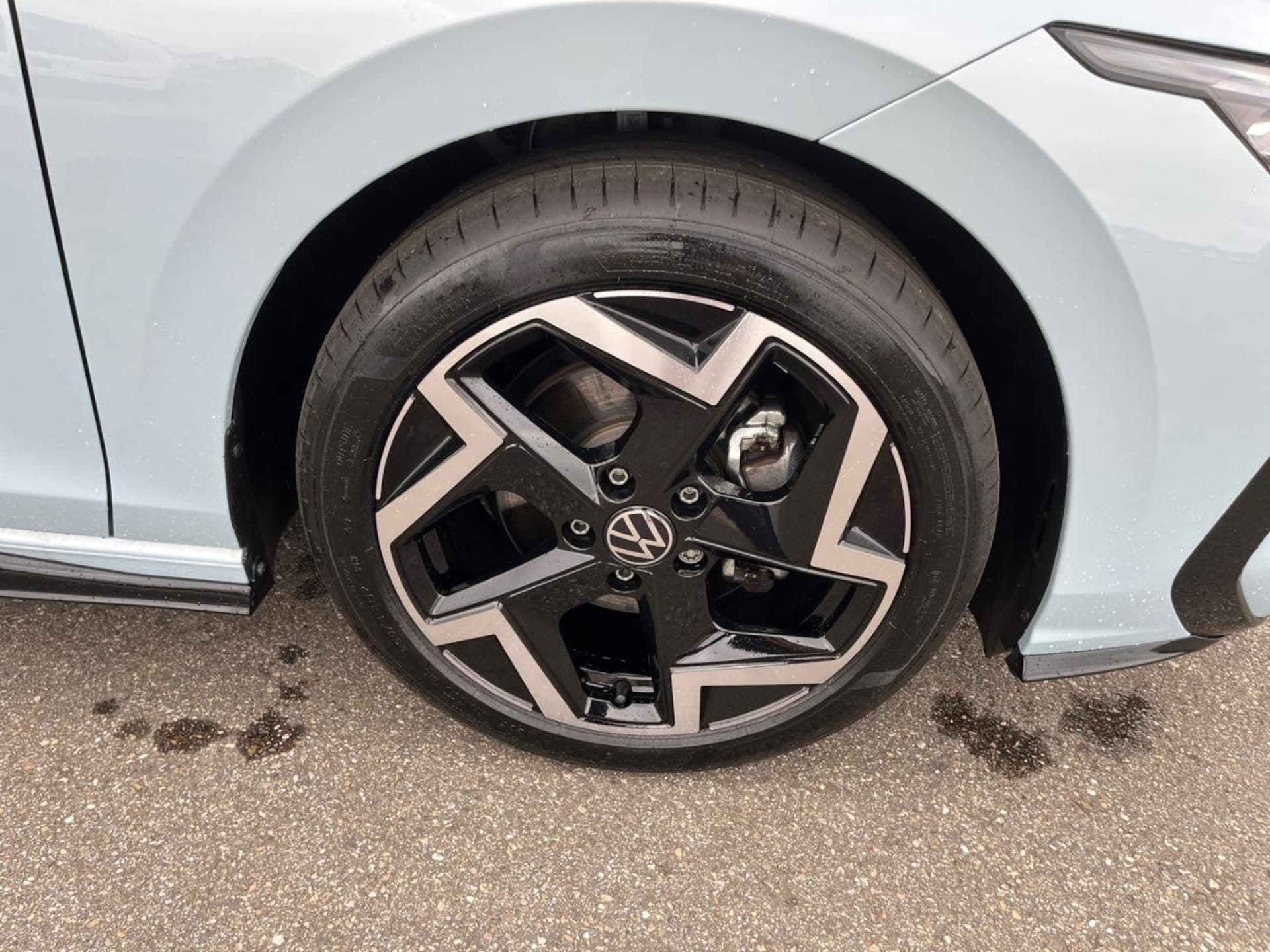 Volkswagen Golf R-Line