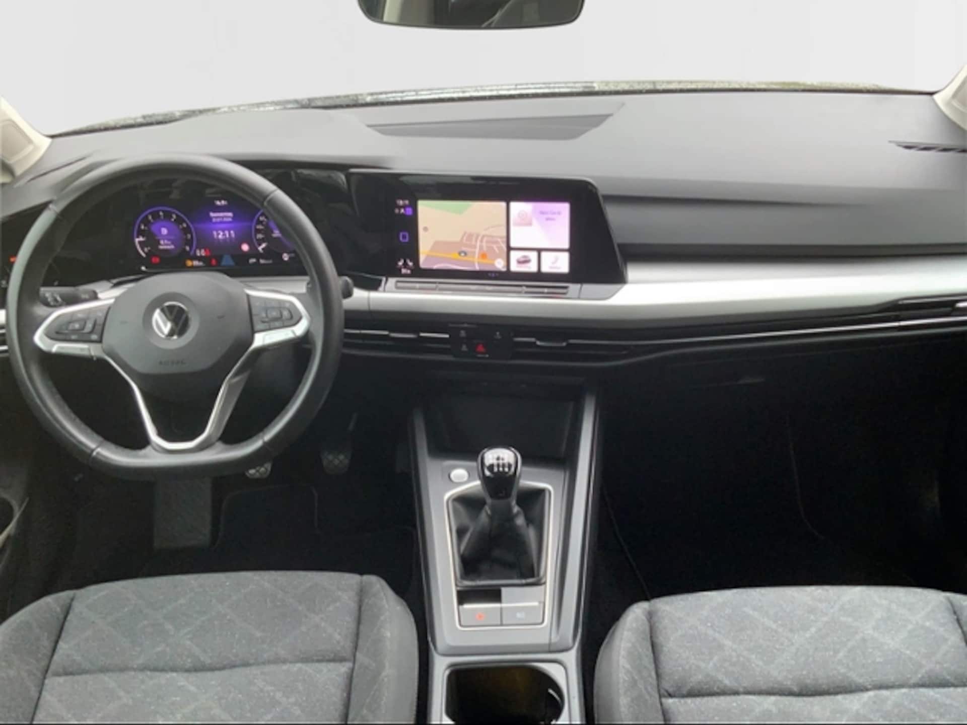 Volkswagen Golf Life