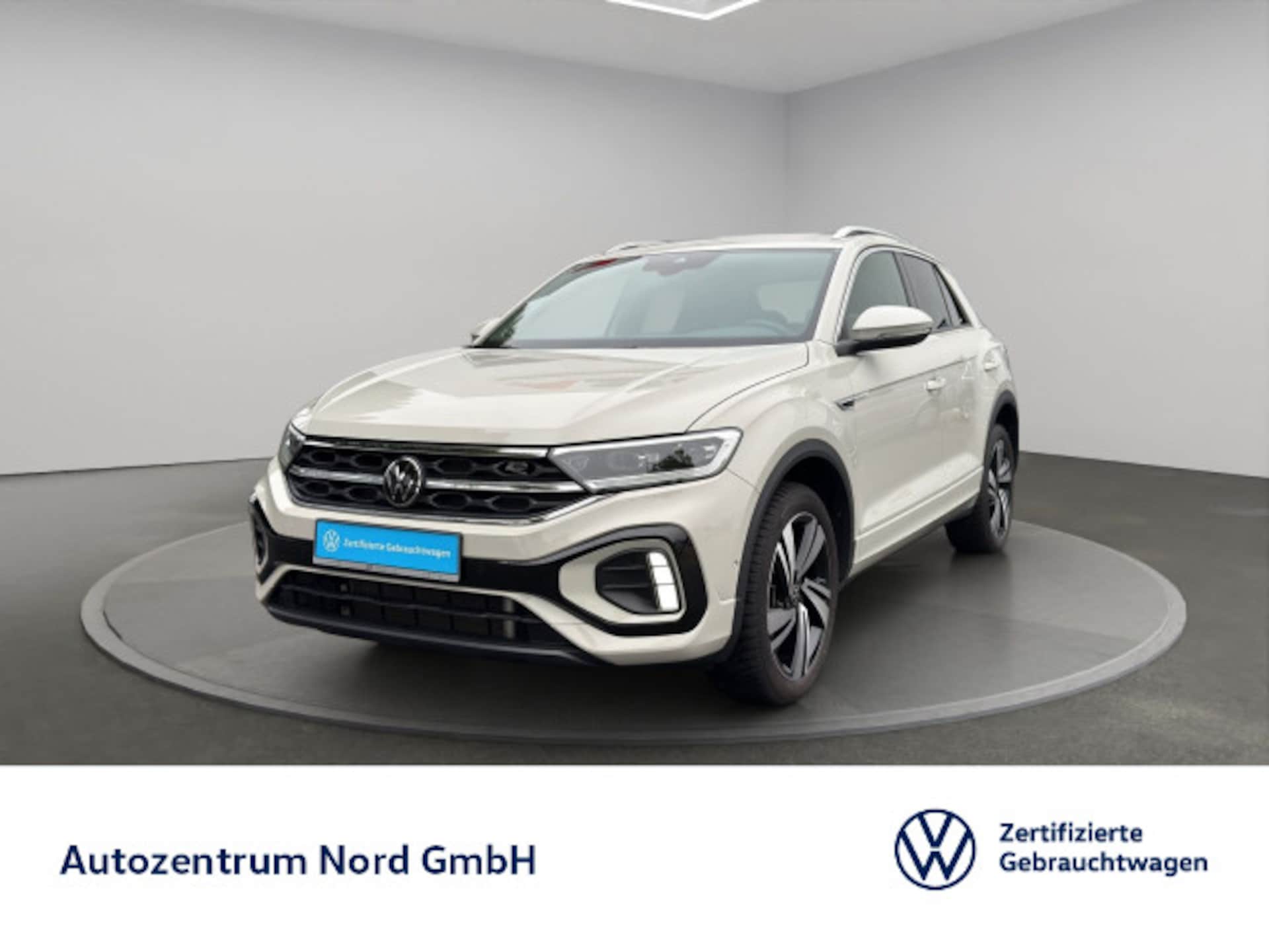 Volkswagen T-Roc — Volkswagen T-Roc T-Roc 1.5 TSI DSG R-Line LED+ACC+KAMERA+LENKRADHZG