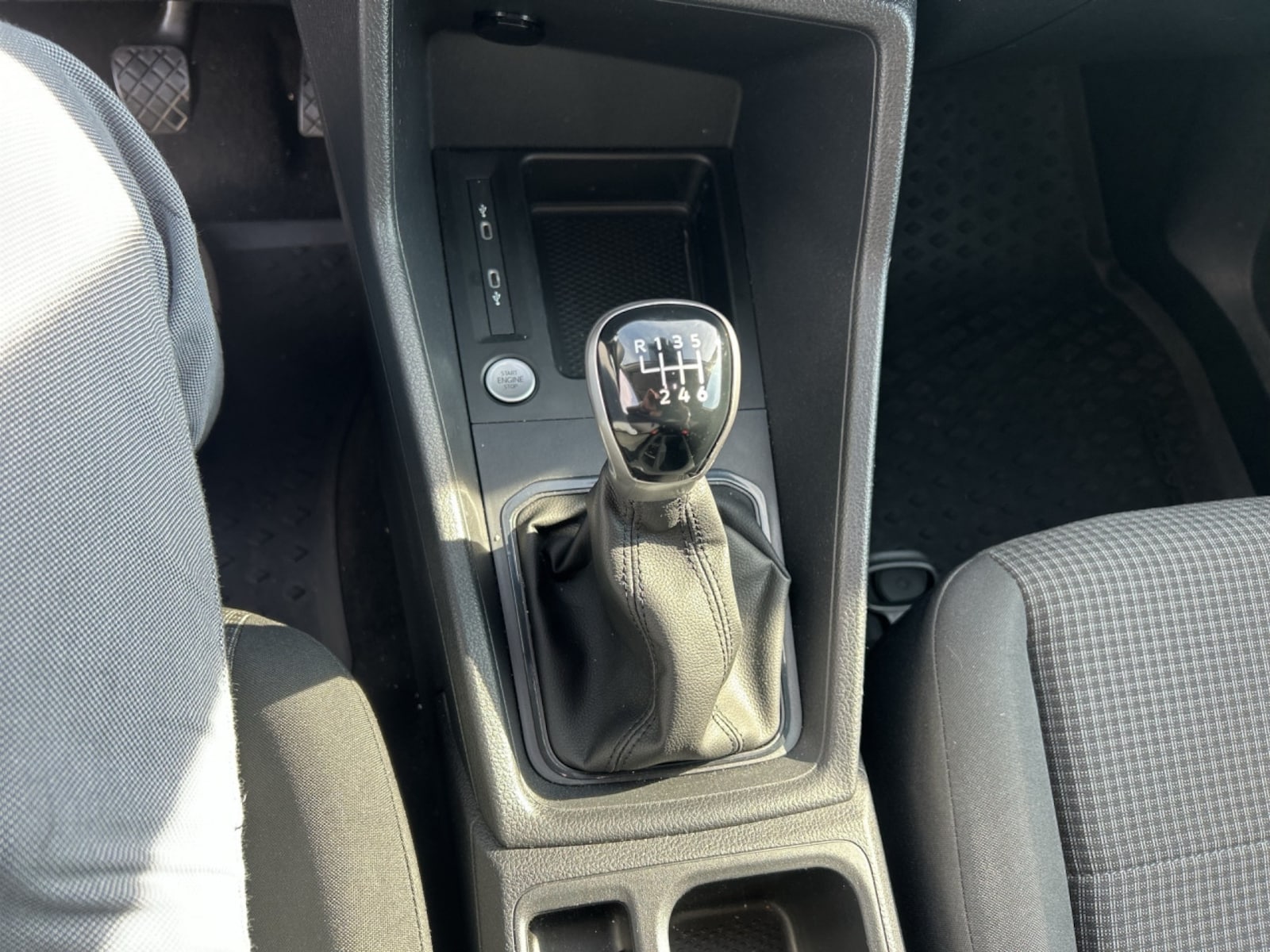 Volkswagen Caddy Maxi Cargo – Bild 12
