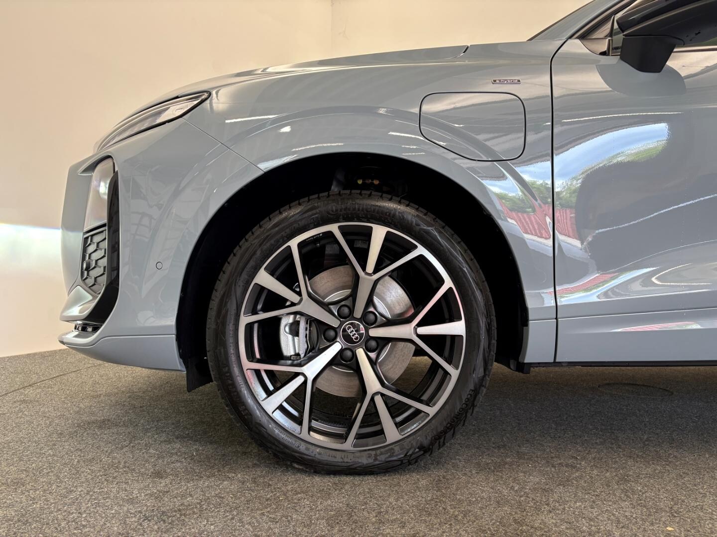 Bild über Audi Q3 Sportback e-hybrid e-hybrid 200 kW S tronic - für weitere Informationen kontaktieren Sie den Audi Partner
