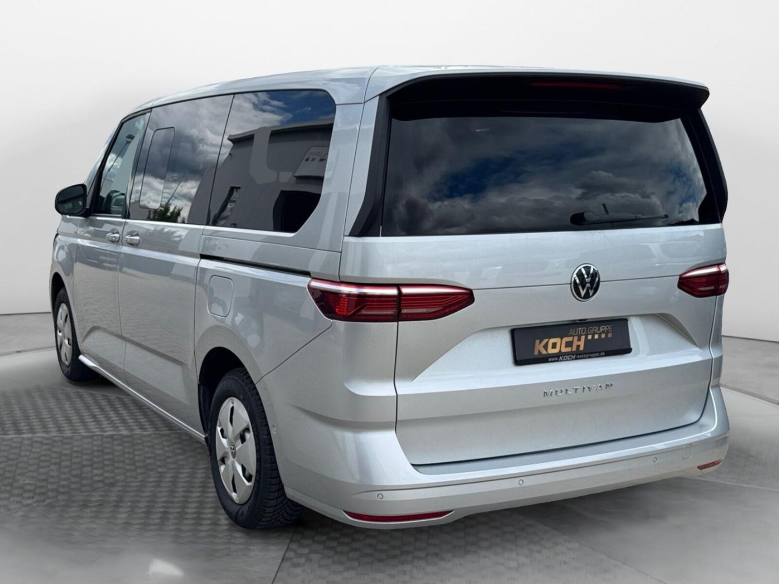 Volkswagen Multivan Langversion – Bild 3