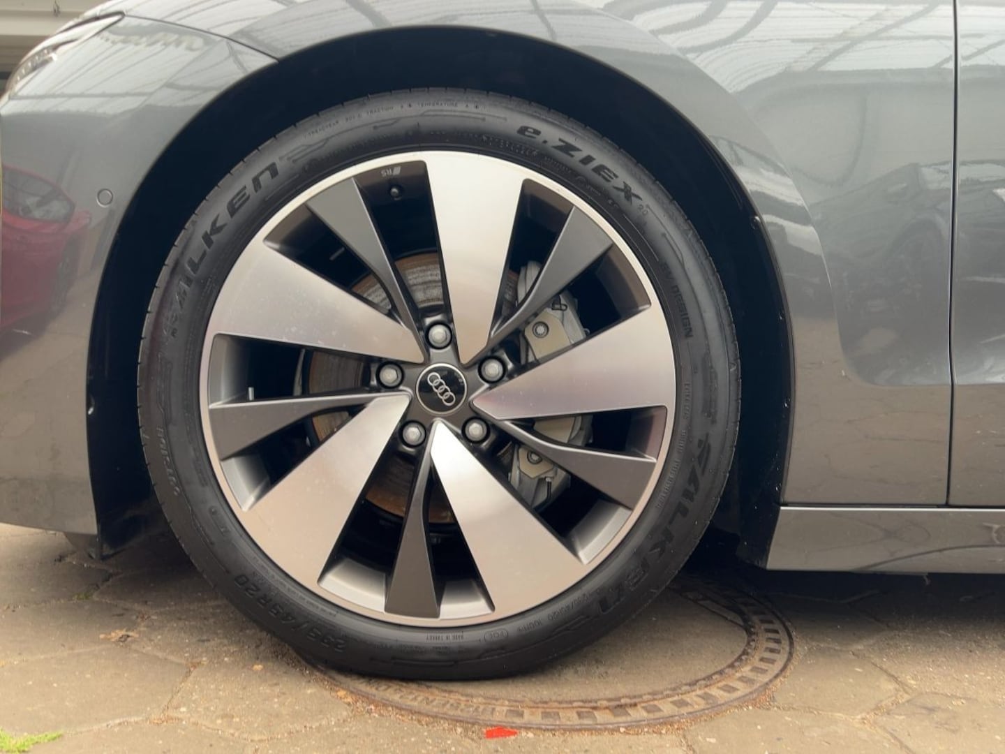 Bild über Audi A6 Sportback e-tron e-tron performance - für weitere Informationen kontaktieren Sie den Audi Partner