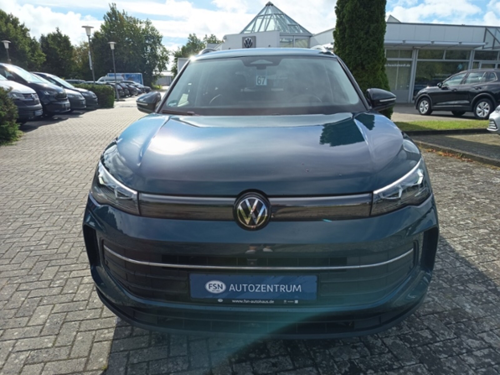 Volkswagen Tiguan – Bild 12