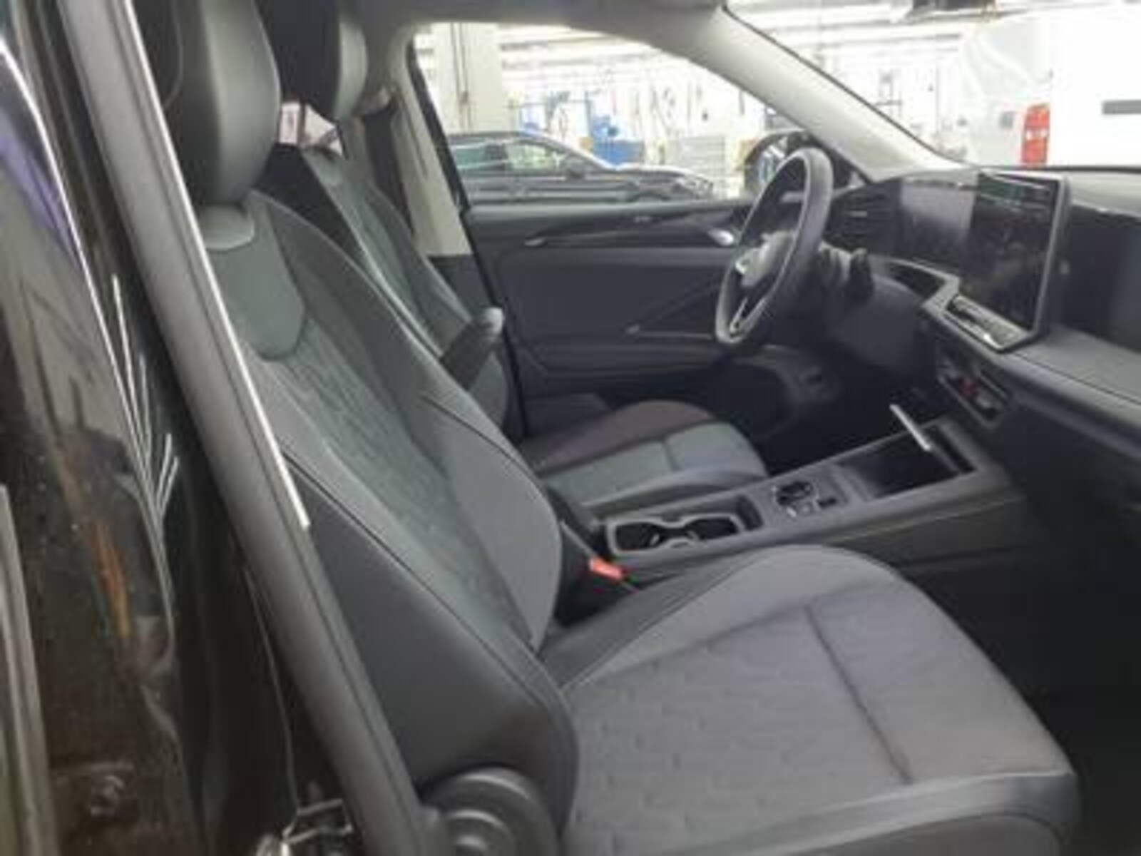 Volkswagen Tiguan – Bild 6