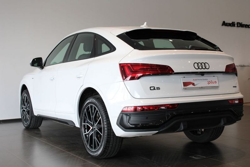Image about Audi Q5 Sportback S line plus 40 TDI quattro 150 kW (204 PS) S tronic