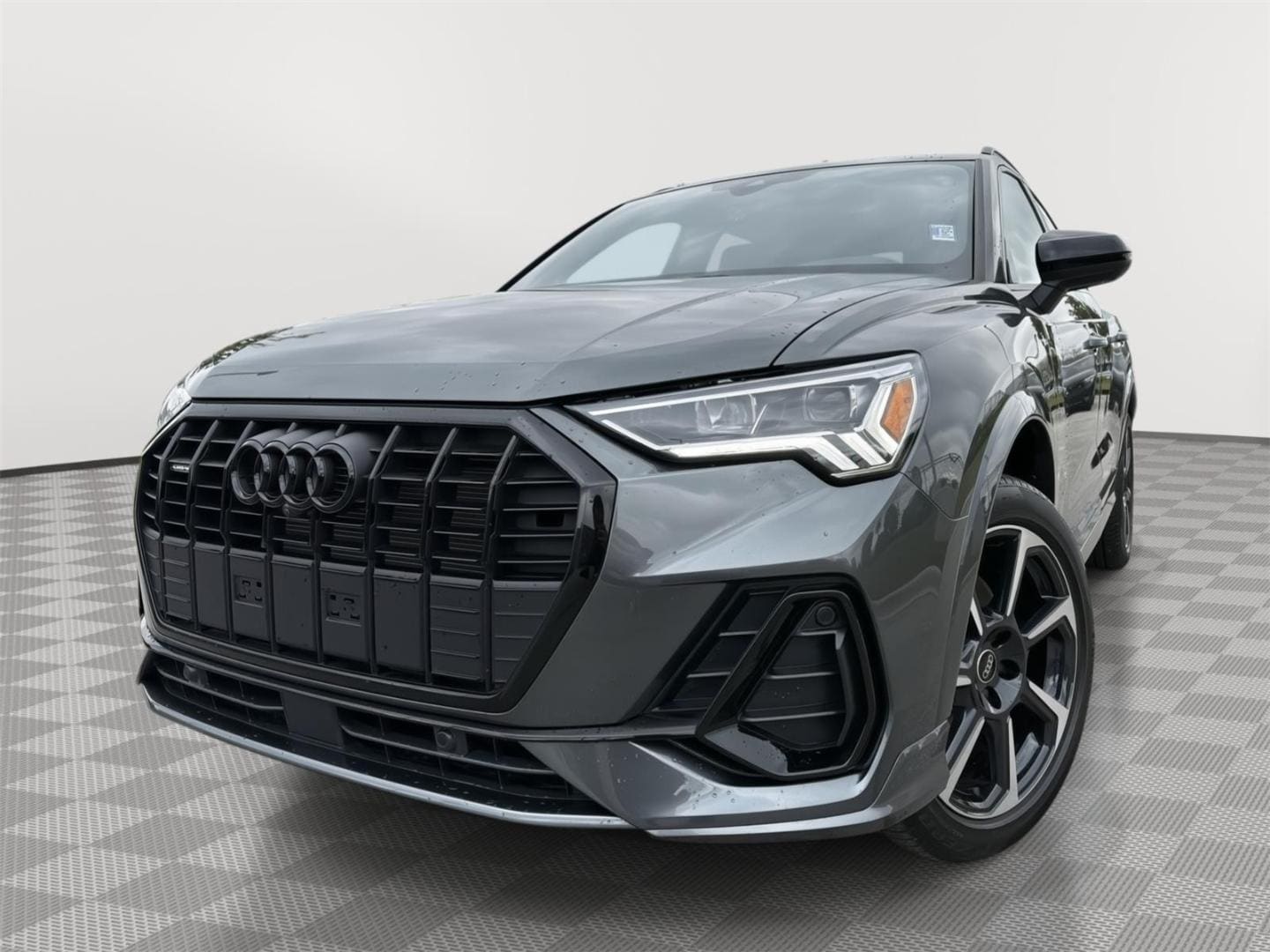 2025 Audi Q3 45 TFSI S Line Premium Plus quattro's photo