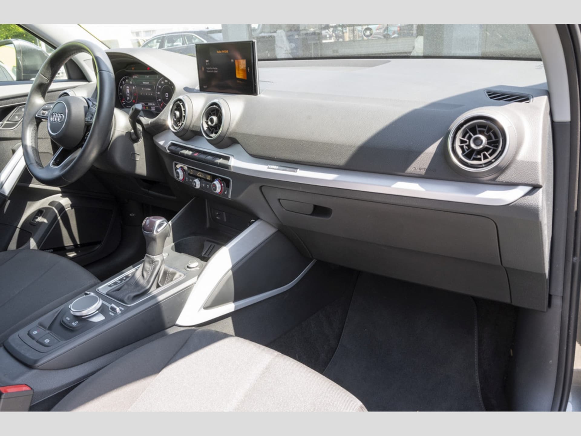 Audi Q2 S line