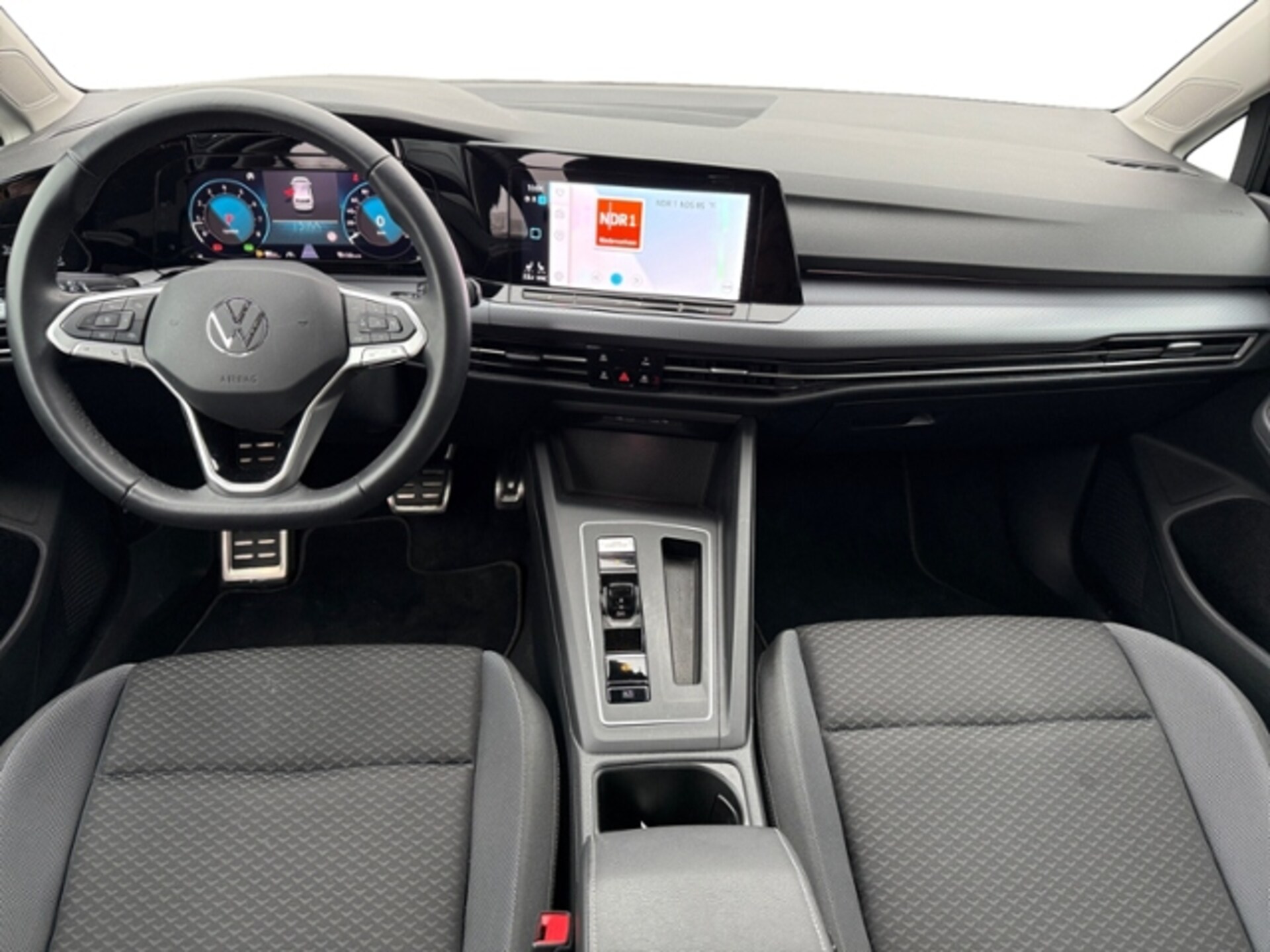 Volkswagen Golf Active