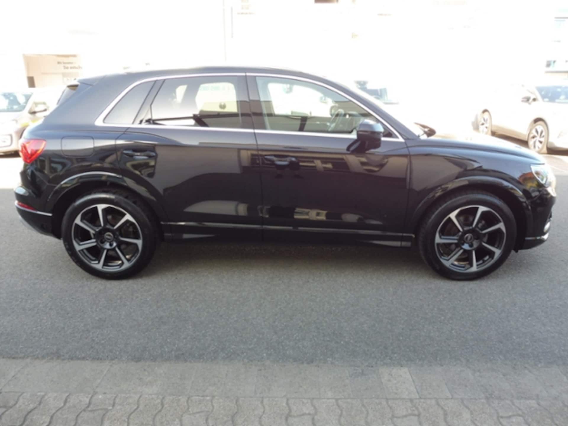 Audi Q3 SUV advanced