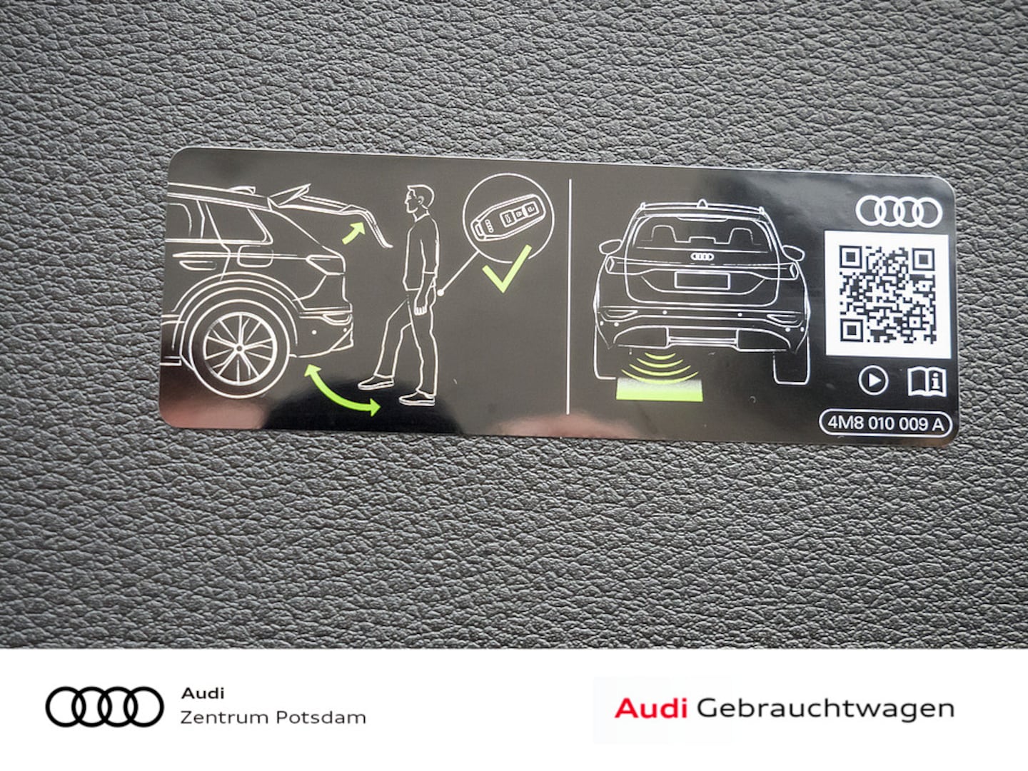 Bild über Audi RS Q8 SUV TFSI quattro 471 kW tiptronic - für weitere Informationen kontaktieren Sie den Audi Partner