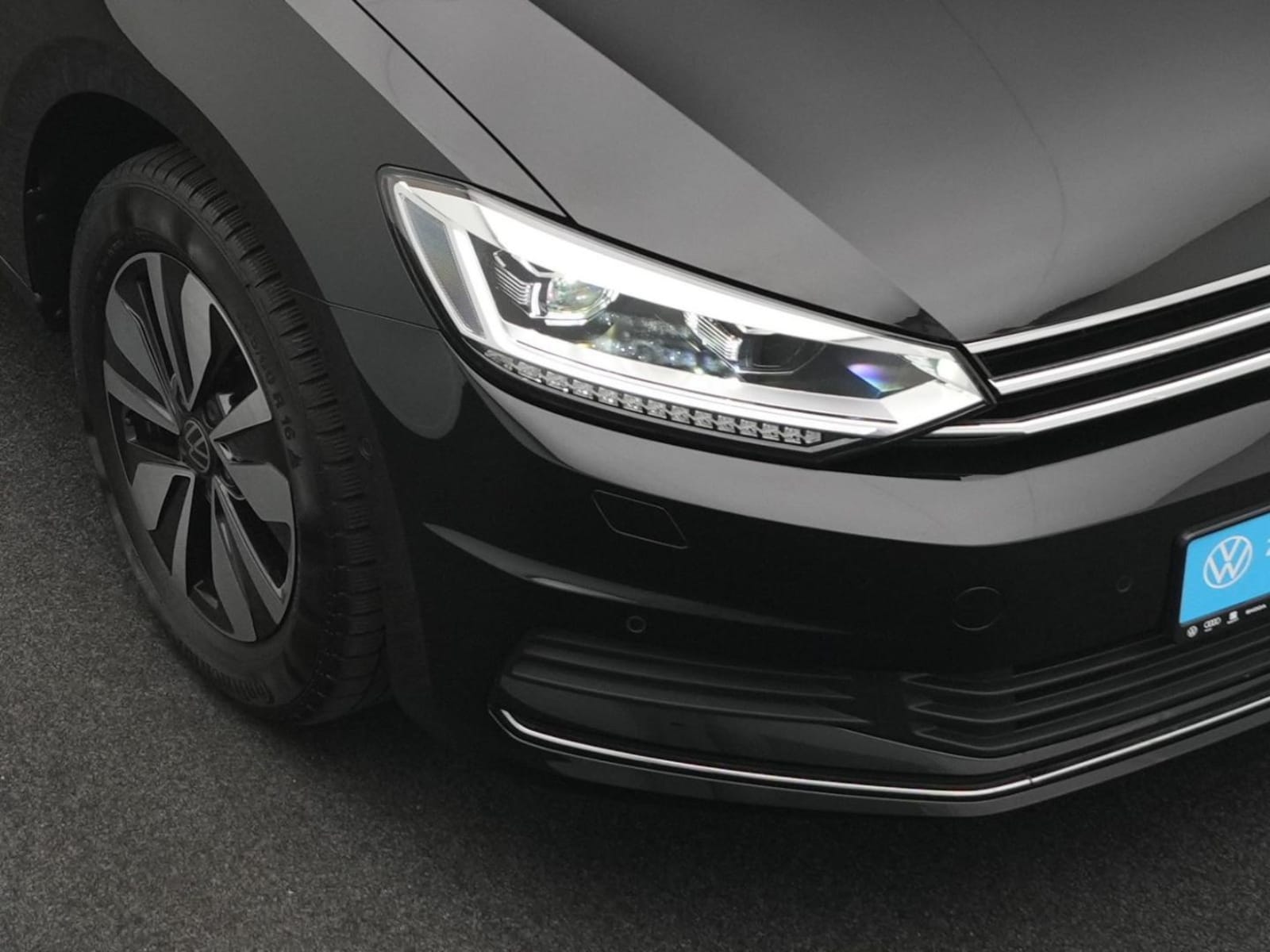 Volkswagen Touran – Bild 18