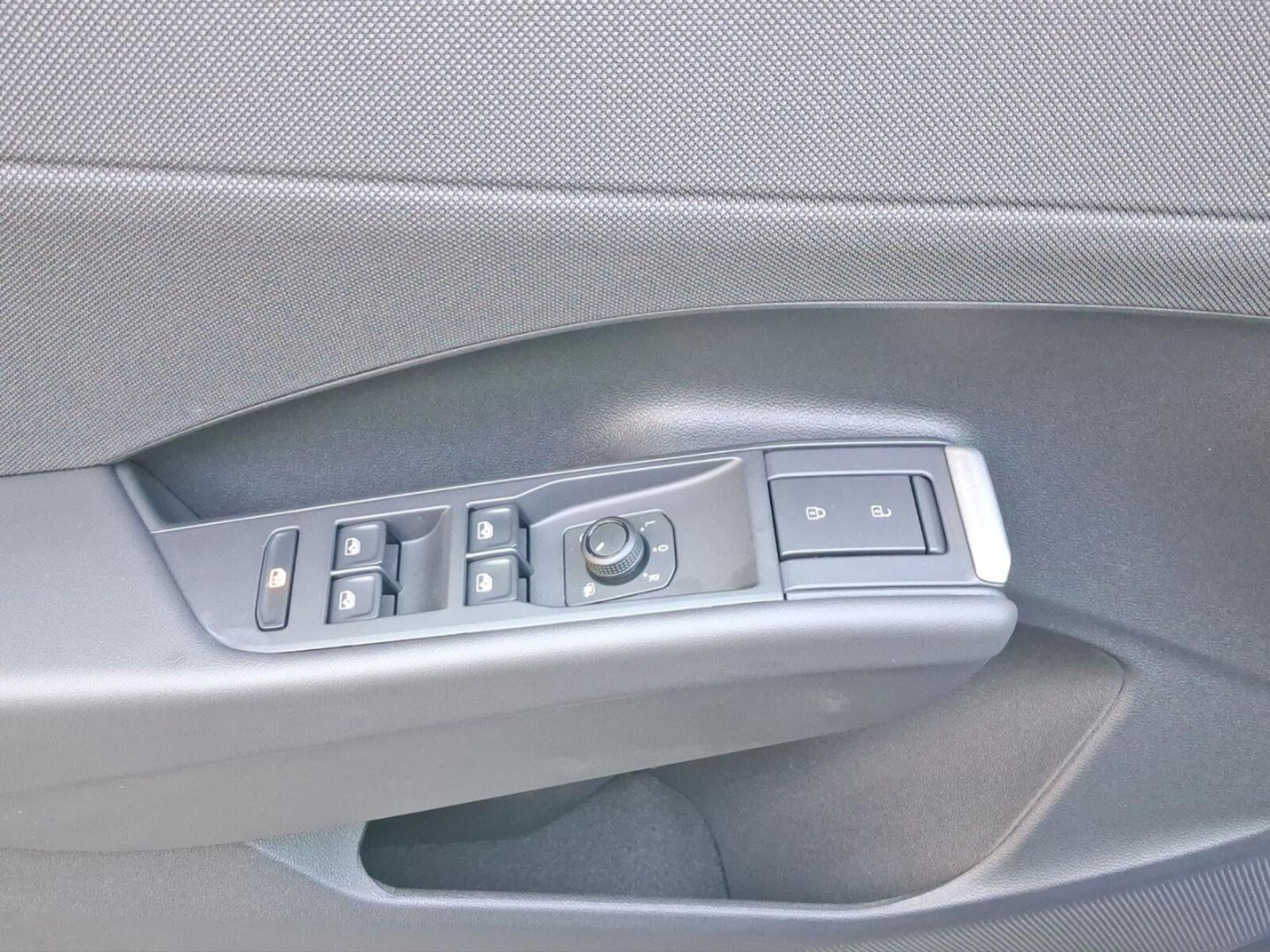Volkswagen T-Roc – Bild 12