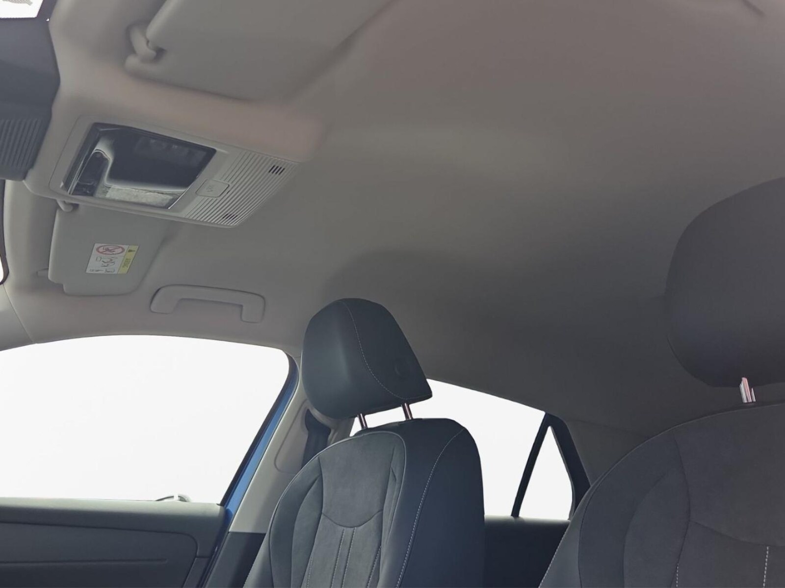 Volkswagen T-Roc – Bild 11