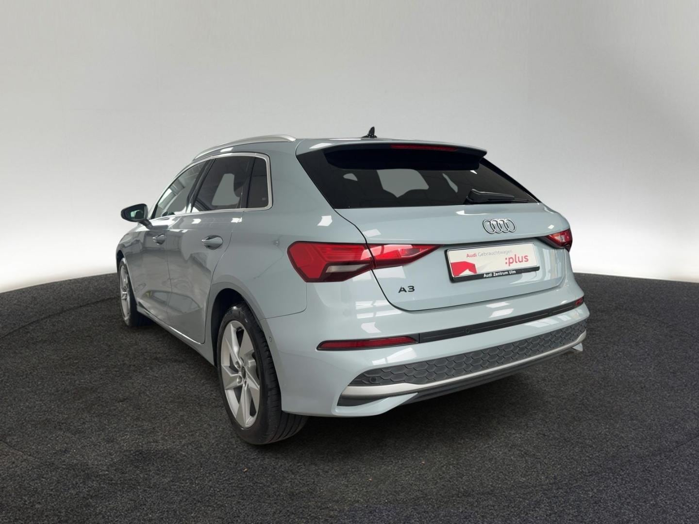 Bild über Audi A3 Sportback advanced 35 TFSI Schaltgetriebe - für weitere Informationen kontaktieren Sie den Audi Partner