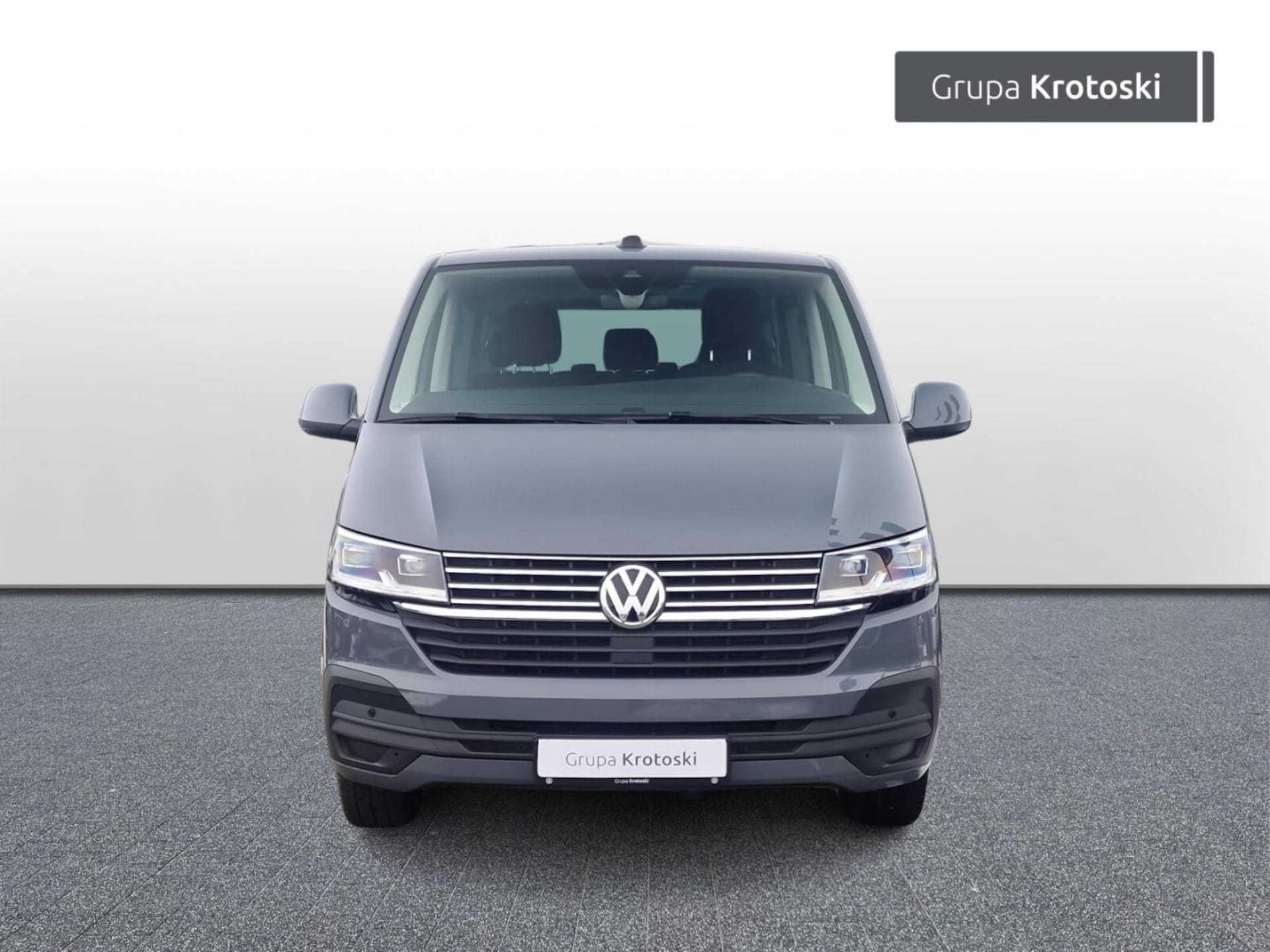 Volkswagen Caravelle 6.1 długi roztaw osi SE