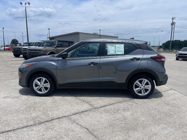 2025 Nissan Kicks Play