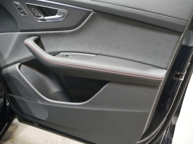 2026 Audi Q8 Prestige - Photo 17