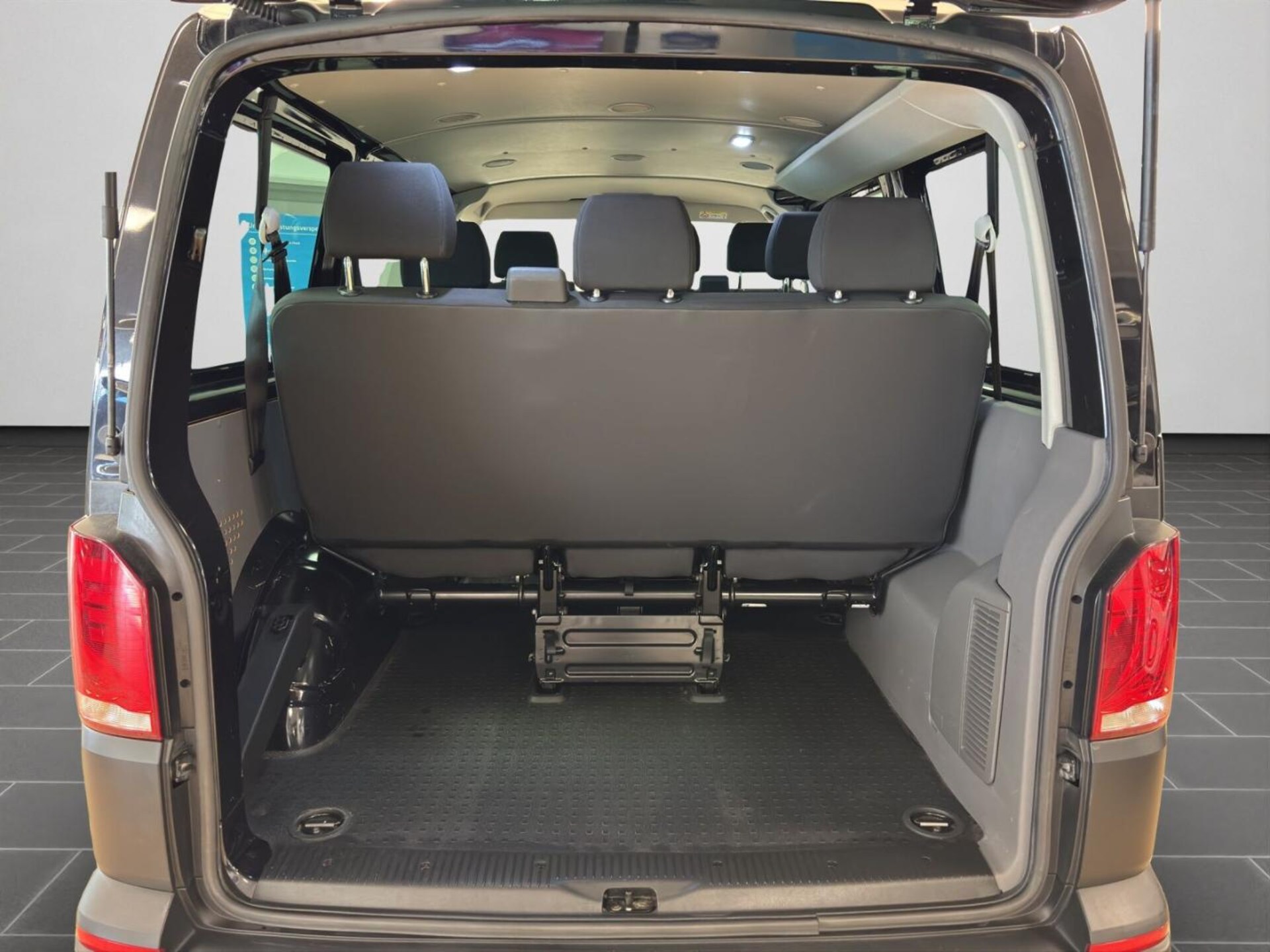 Volkswagen T6.1 Transporter Kombi kurzer Radstand