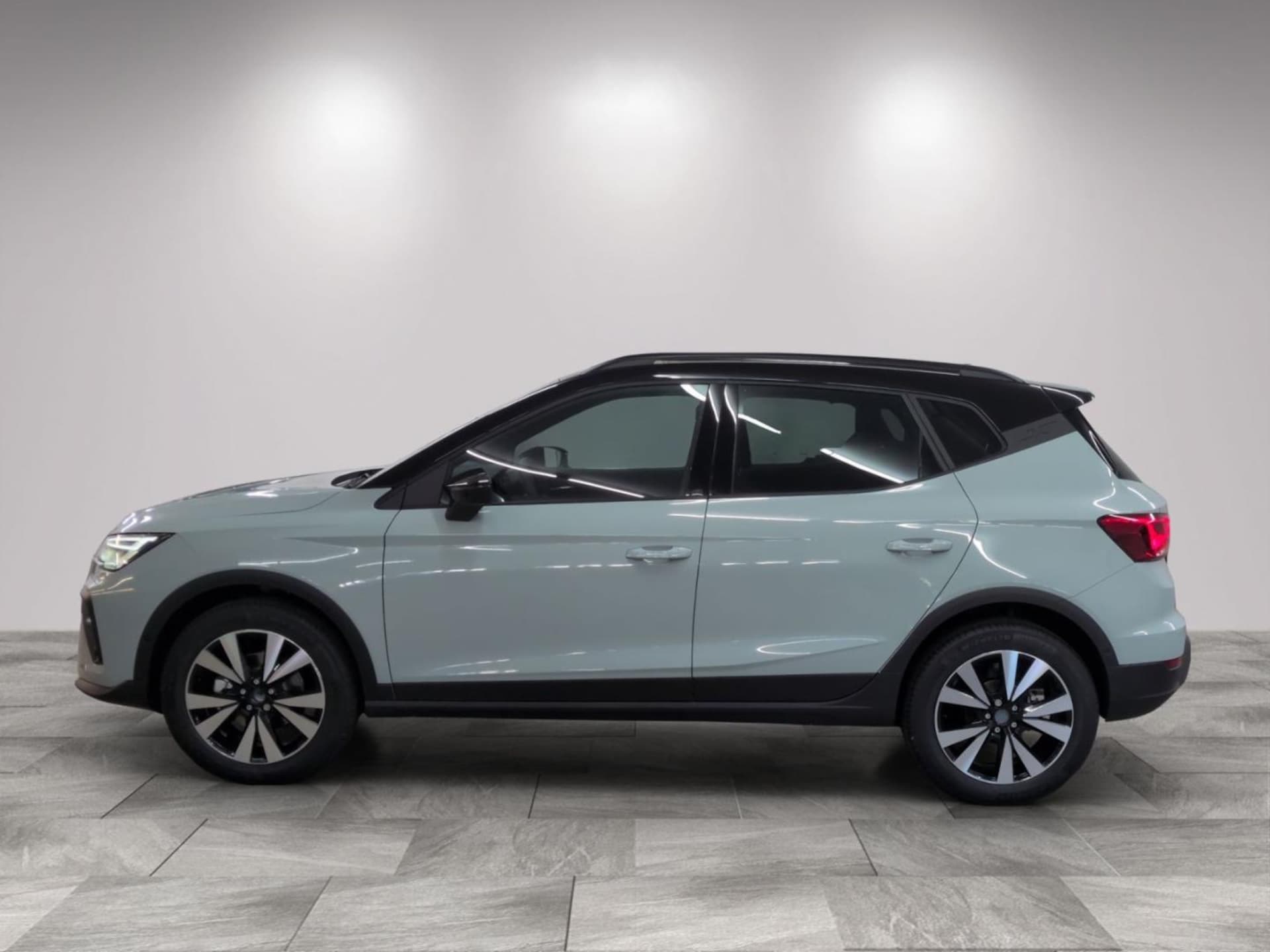 SEAT Arona FR