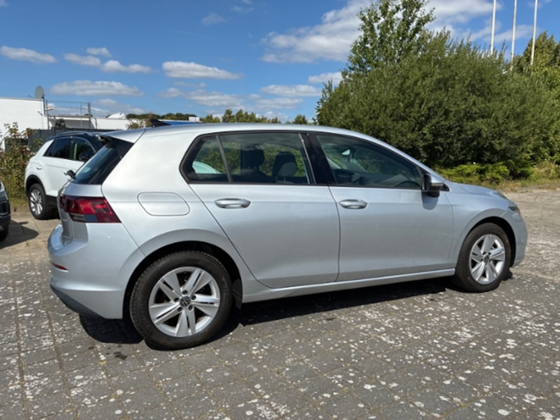 Volkswagen Golf Life