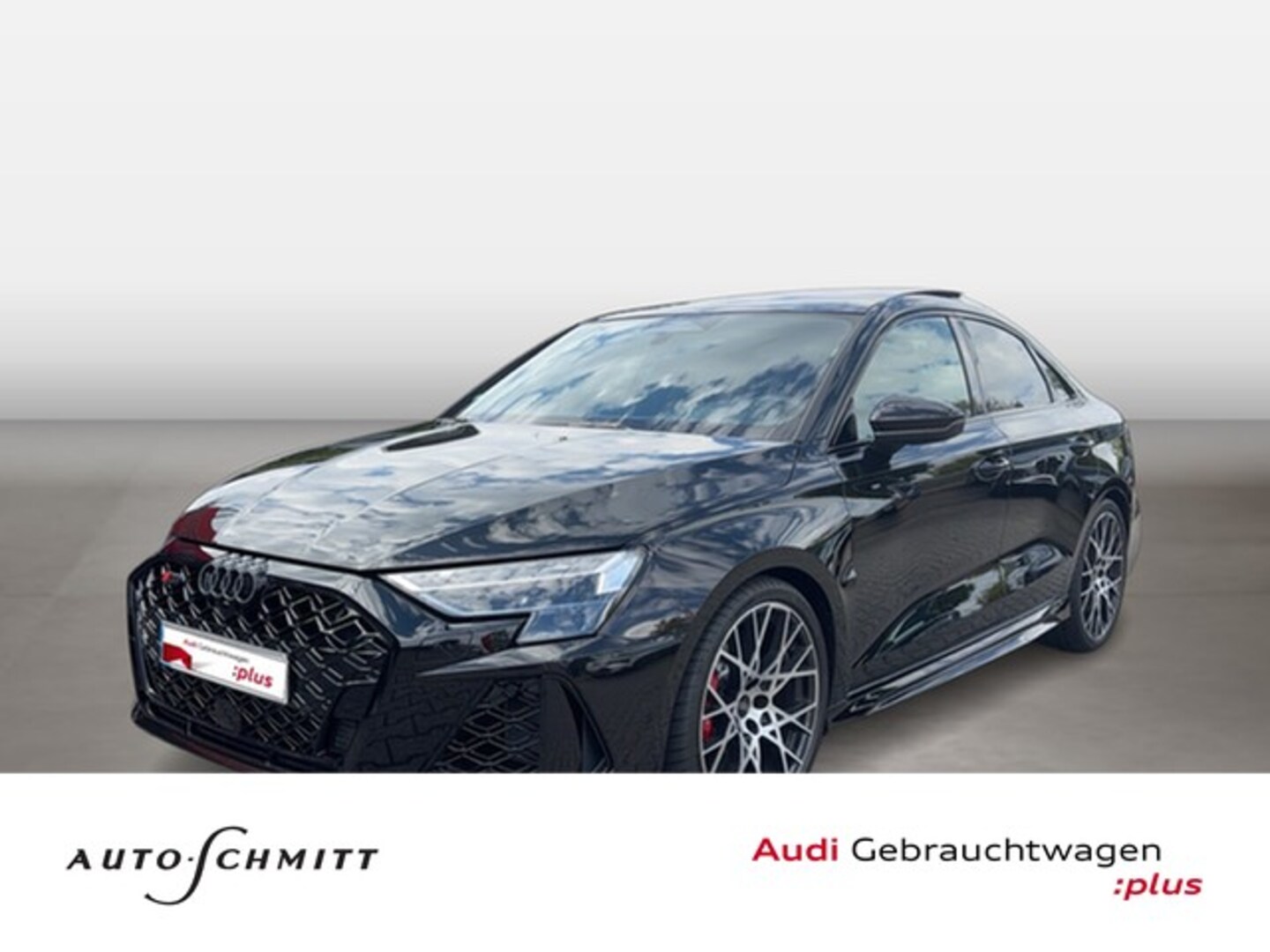 Bild über Audi RS 3 Limousine RS 3 Limousine 294 kW S tronic - für weitere Informationen kontaktieren Sie den Audi Partner