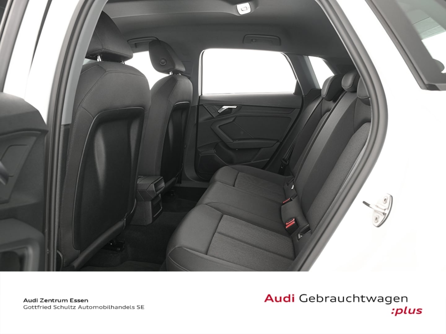 Bild über Audi A3 Sportback 30 TDI S tronic - für weitere Informationen kontaktieren Sie den Audi Partner