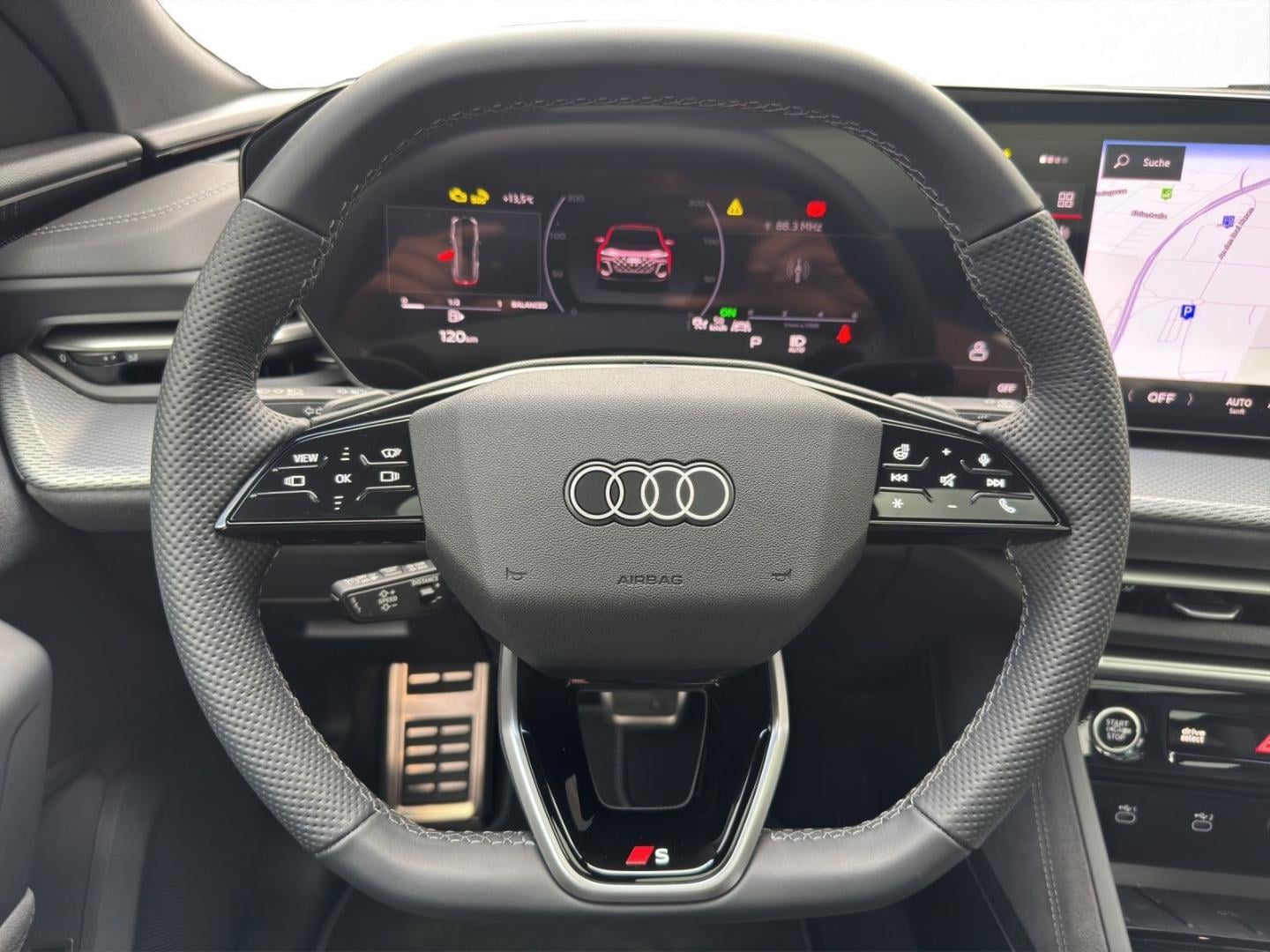 Bild über Audi Q5 SUV TDI quattro 150 kW S tronic - für weitere Informationen kontaktieren Sie den Audi Partner