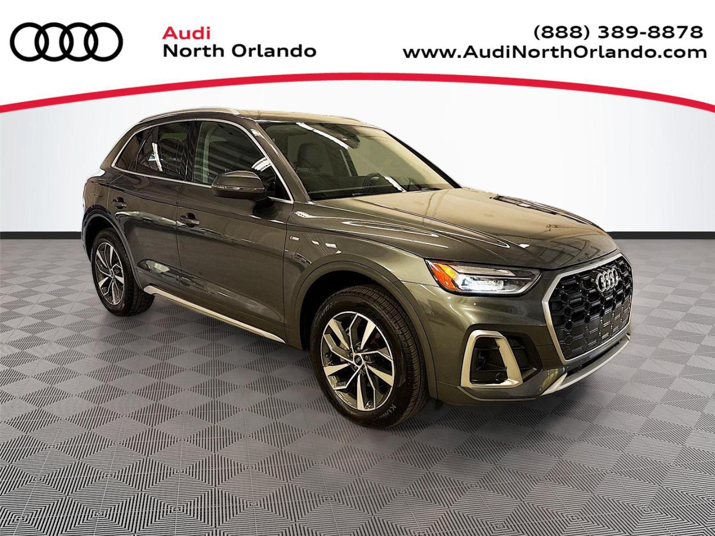 2023 Audi Q5 45 Premium Plus's photo