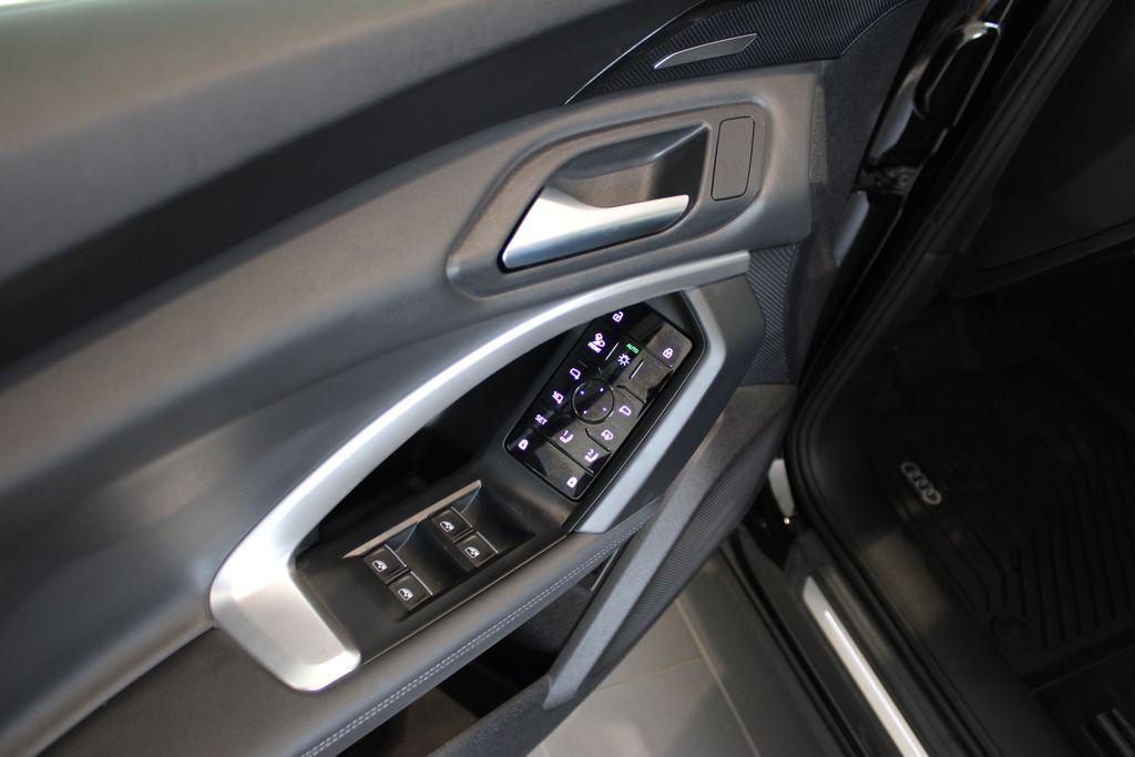 2025 Audi Q5 Premium Plus - Photo 25