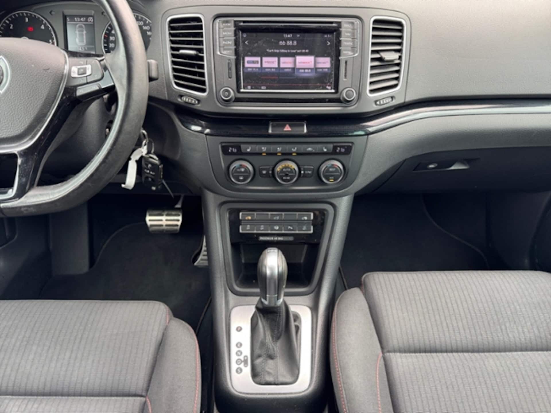 Volkswagen Sharan SOUND